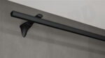 Gardinenschiene Modell 410 Wandschiene in Schwarz ohne Vorhang